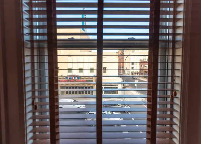 Montvale Hotel (Adults Only)